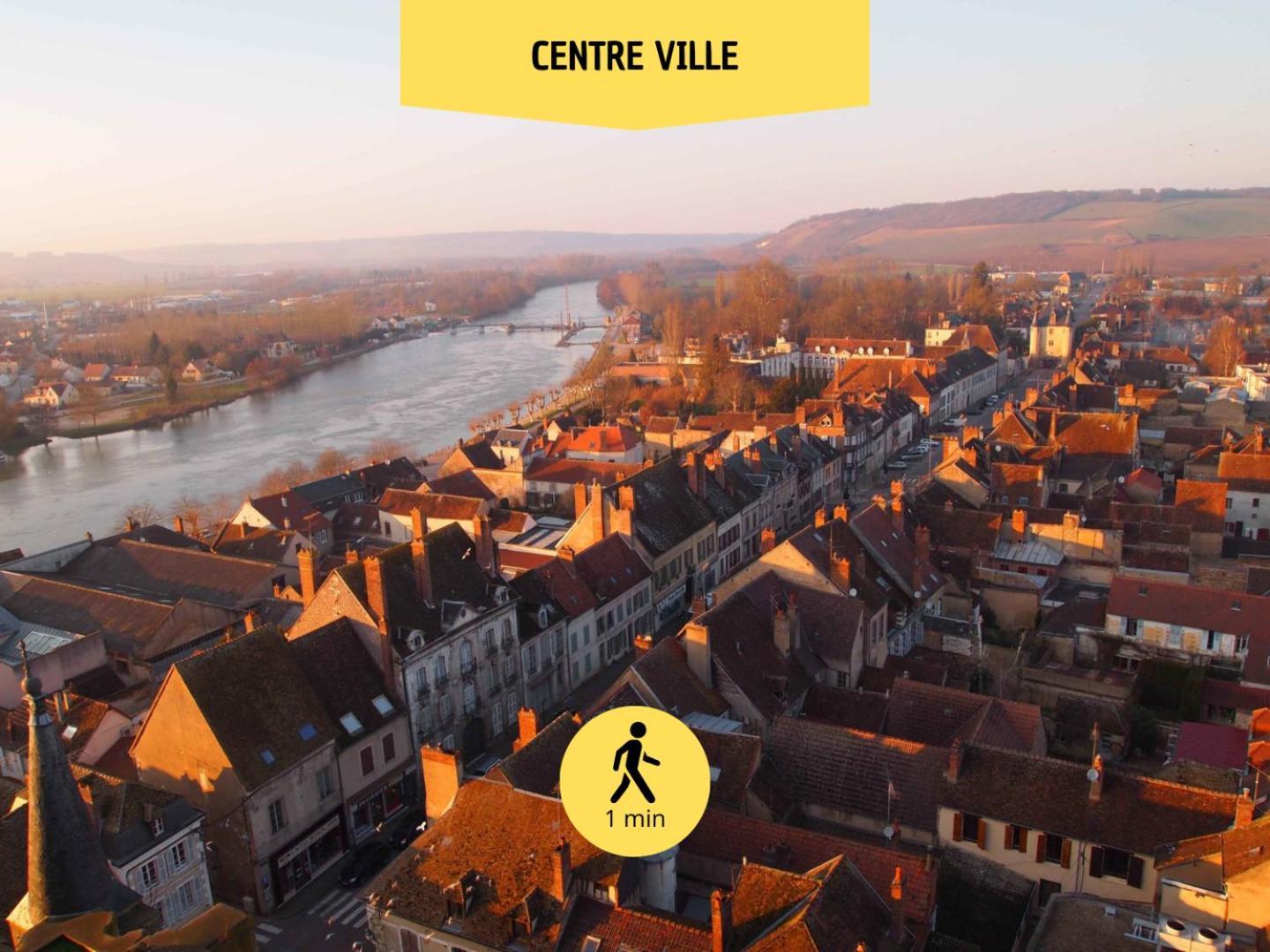L'Expedition - Best Keys - Experience Unique - Deco Immersive - Lit Queen Size & Canape Convertible - Centre Ville - Netflix & Wifi Illimite - Check-In Autonome - Parking Gratuit Villeneuve-sur-Yonne Bagian luar foto
